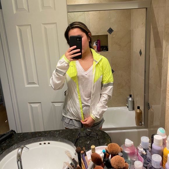 Nike windbreaker jacket - Picture 4 of 5